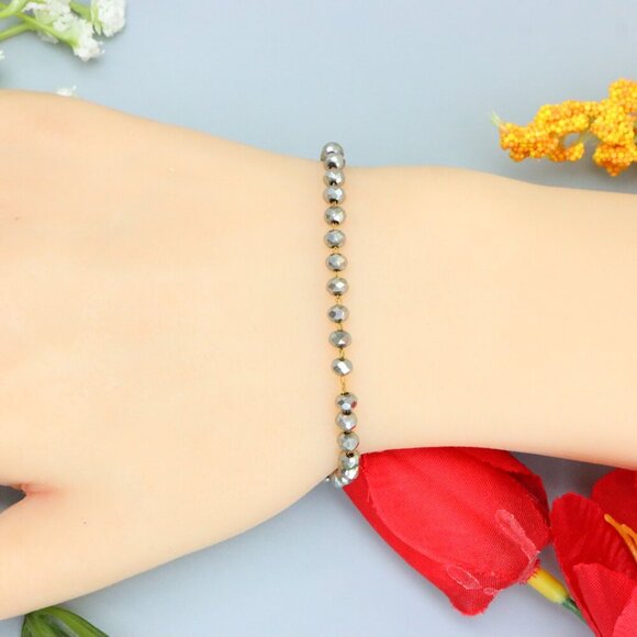 "Elegant & Trendy Bracelet, A Perfect Gift for Women, Thoughtful, EVCH1218 - Picture 2 of 11